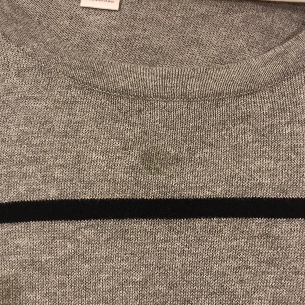 Sweater - Picture 3 of 5